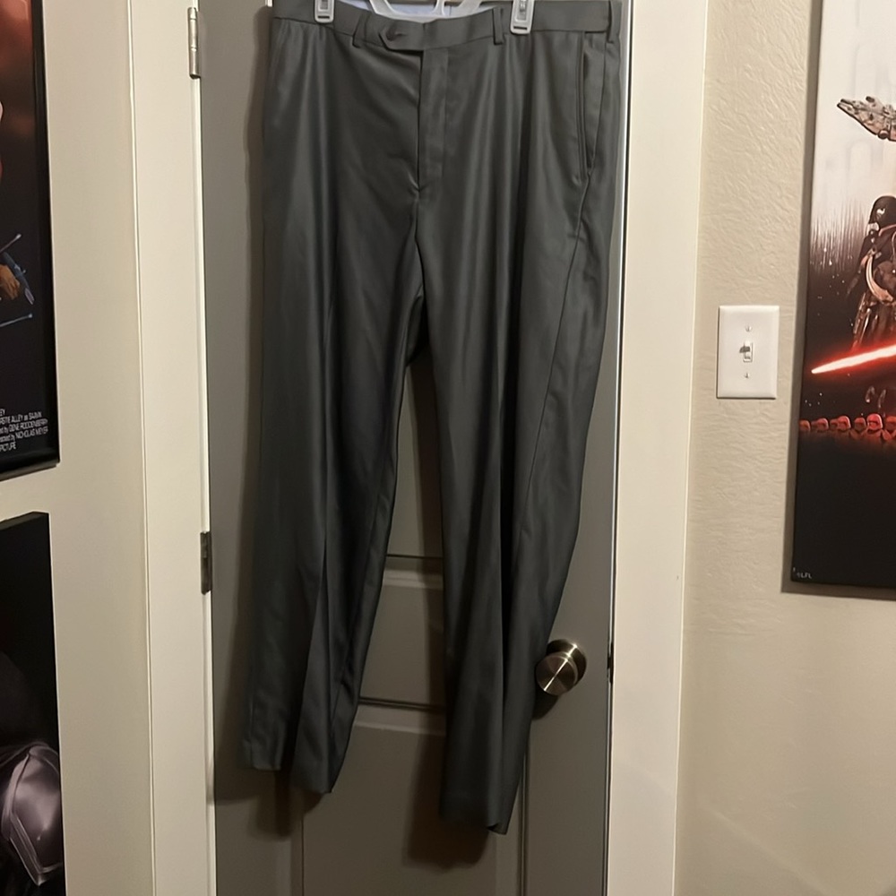 Men’s Roundtree &Yorke dark grey slacks 38/32 - Picture 2 of 4